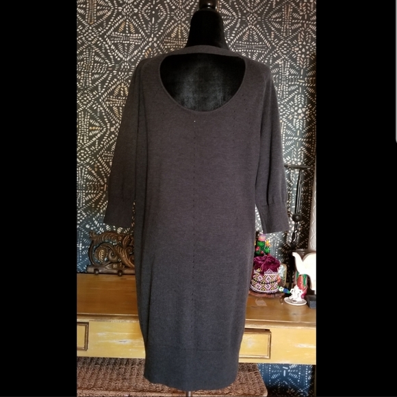Lauren Sweater Dress - Picture 2 of 5